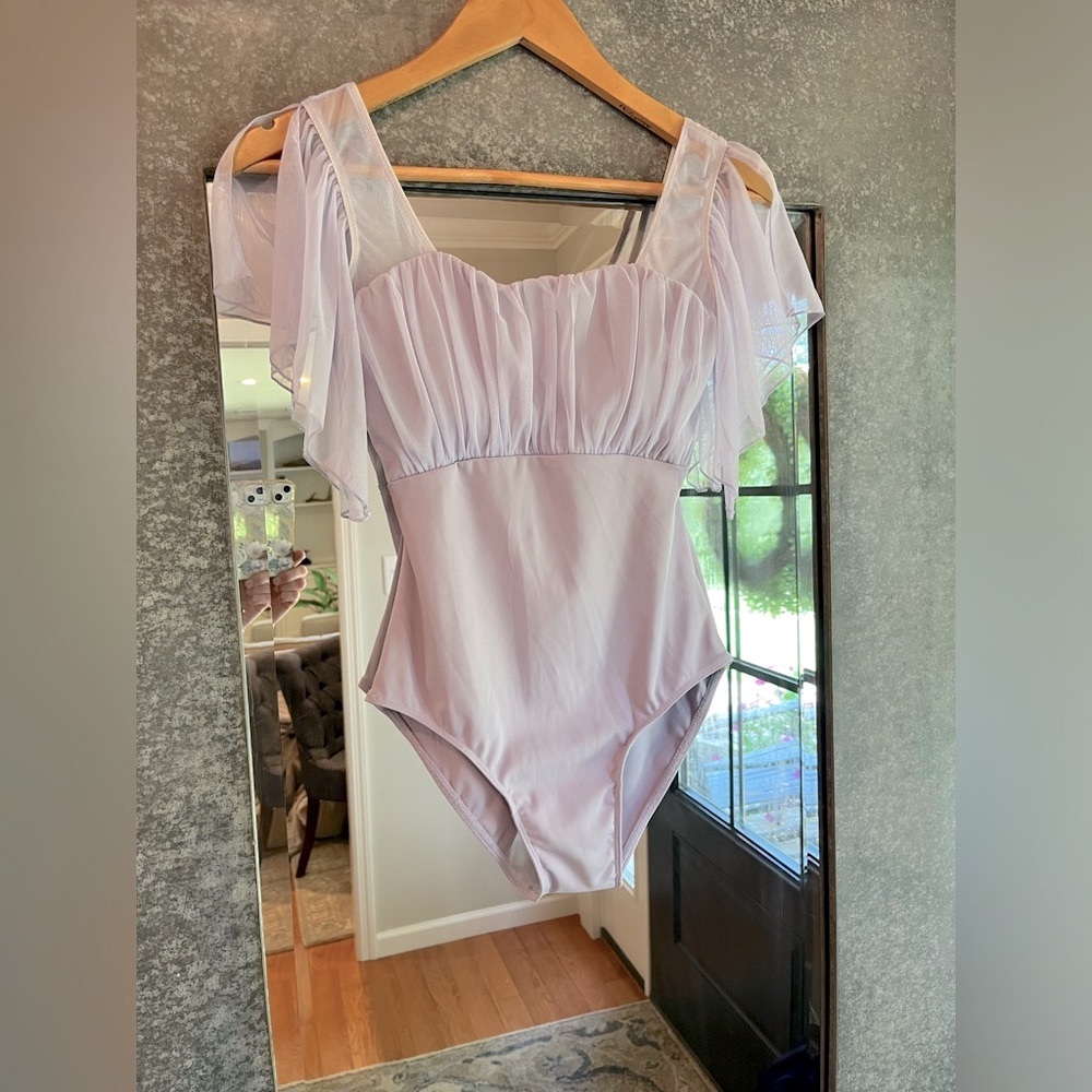 NWOT Romantic Pale Lavender Leotard in Size Small